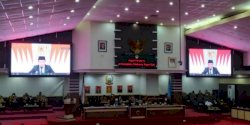 DPRD Sepakati Pemberhentian Gubernur Sulsel Nurdin Abdullah, Andi Sudirman Menangis