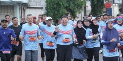 Wali Kota Makassar Ikut Finish Bersama Ribuan Runners 10K MHM 2026
