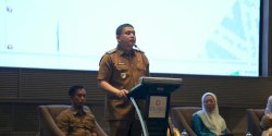 Munafri Bangun Ekosistem Ekonomi Sirkular melalui Sekolah dan Bank Sampah